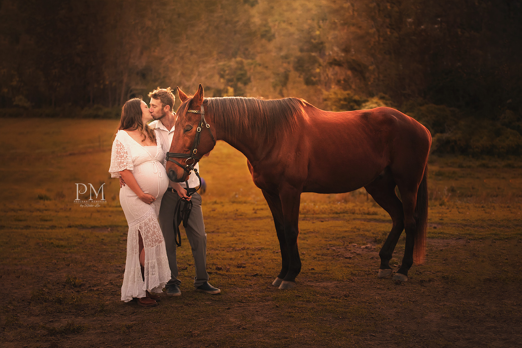 Beach Maternity Photography, Amazing, Gold Coast Affordable