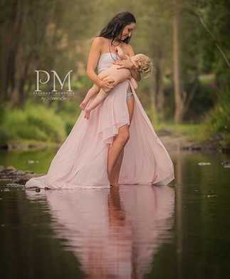 Breast Feeding Photo, Pregnant Memories Gold Coast Photographer, Meg Bitton