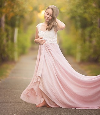 Childrens Photographer Gold Coast, Award winning affordable Rikki-Lee