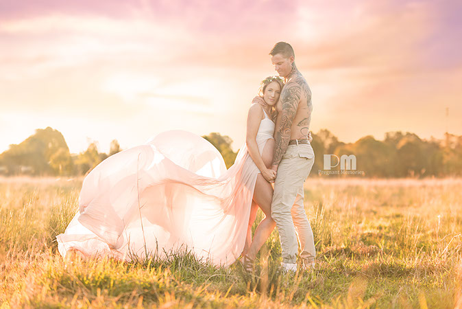 Gold Coast Field Maternity Photo, Lisa Holloway. Pregant Memories by Rikki-Lee 